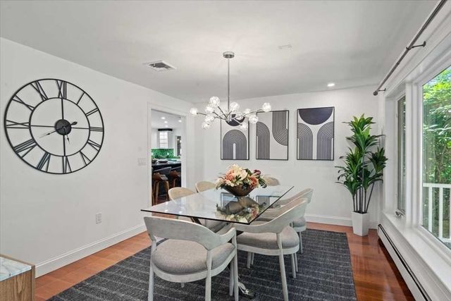 6 Lynbrook Road, Southborough, MA 01772