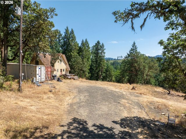 85241 JESSIE Ln, Eugene, OR 97405