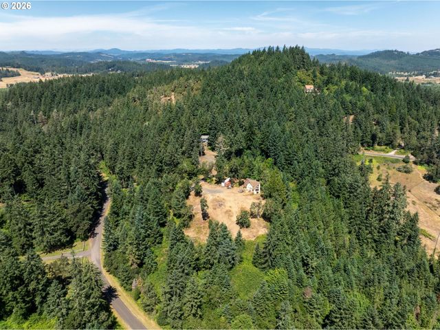 85241 JESSIE Ln, Eugene, OR 97405