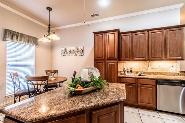 8314 Hailey Ct, Corpus Christi, TX 78414