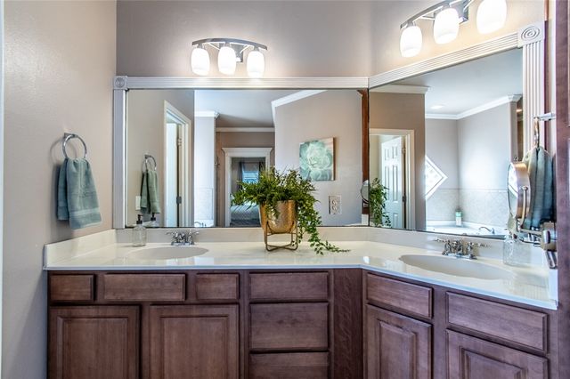 8314 Hailey Ct, Corpus Christi, TX 78414