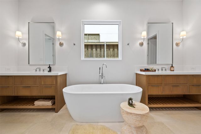 7523 Robin Road, Dallas, TX 75209