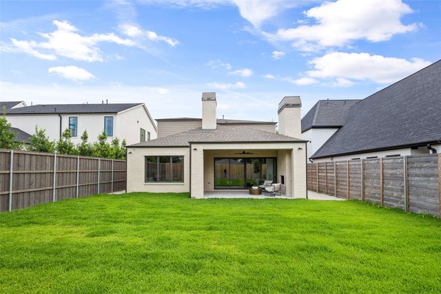 7523 Robin Road, Dallas, TX 75209