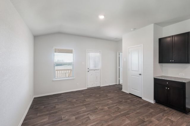 4009 Bronco Station Lane, League City, TX 77573