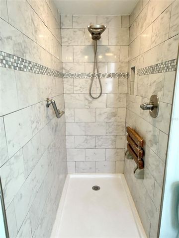 7127 MOUNT PINEY ROAD NE 718, St Petersburg, FL 33702