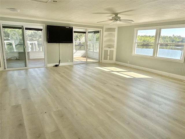 7127 MOUNT PINEY ROAD NE 718, St Petersburg, FL 33702