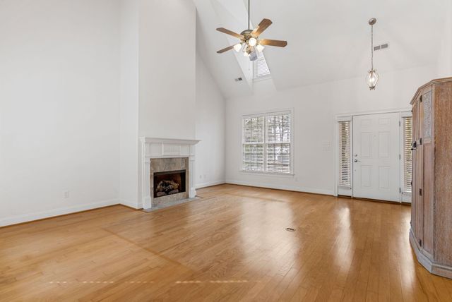 257 Arbours Commons Ct, Spartanburg, SC 29307