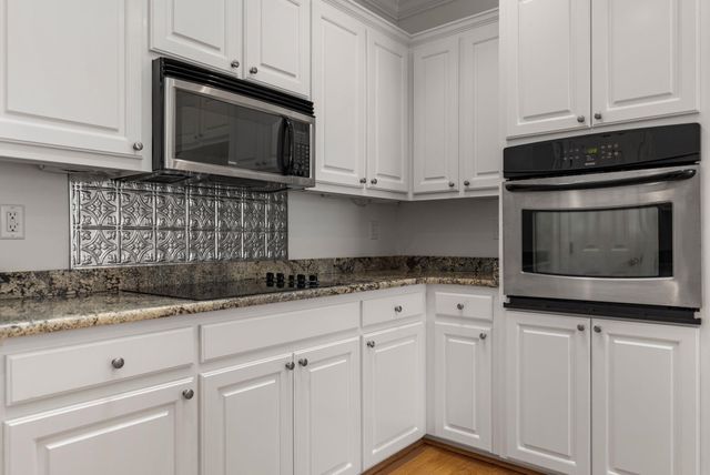 257 Arbours Commons Ct, Spartanburg, SC 29307