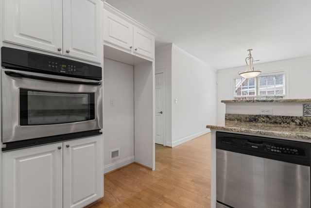 257 Arbours Commons Ct, Spartanburg, SC 29307