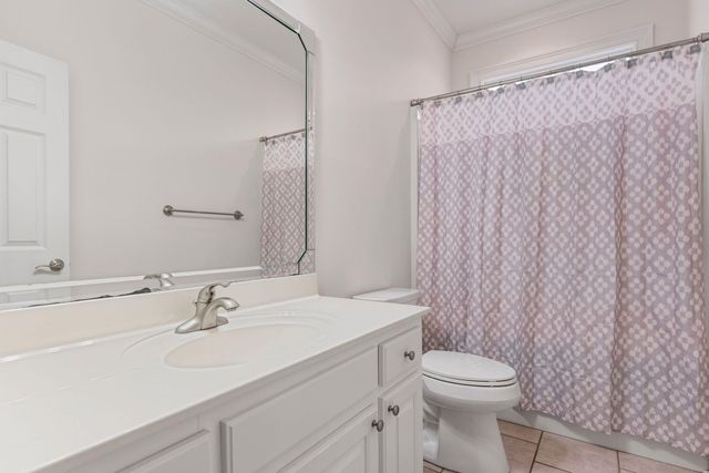 257 Arbours Commons Ct, Spartanburg, SC 29307