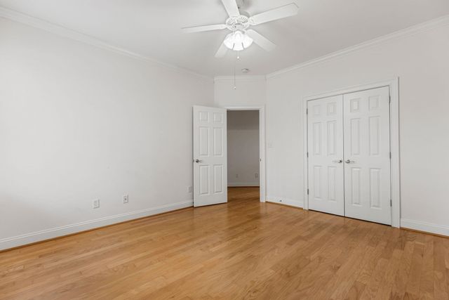 257 Arbours Commons Ct, Spartanburg, SC 29307