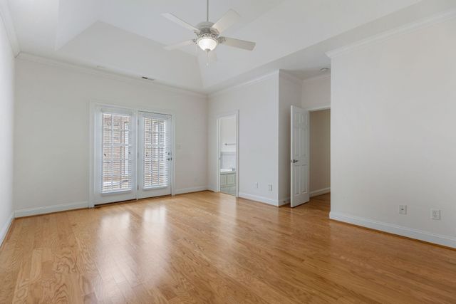 257 Arbours Commons Ct, Spartanburg, SC 29307