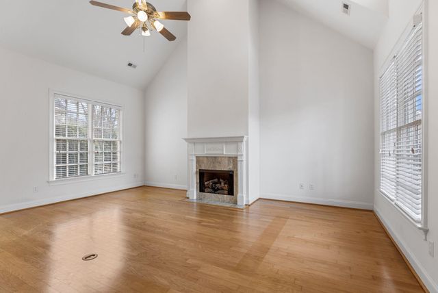 257 Arbours Commons Ct, Spartanburg, SC 29307