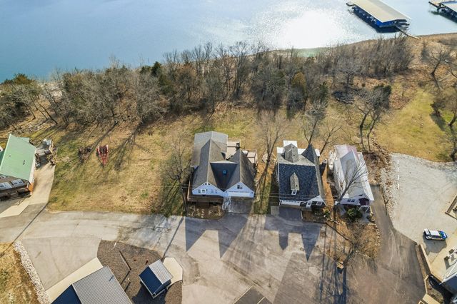 64 Chickasaw Lane, Lampe, MO 65681