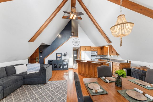 64 Chickasaw Lane, Lampe, MO 65681