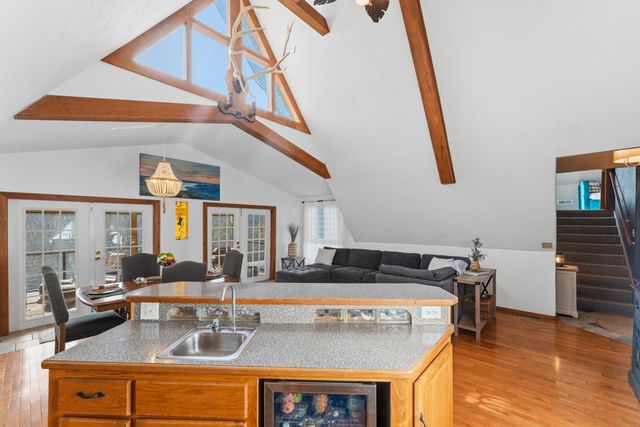 64 Chickasaw Lane, Lampe, MO 65681