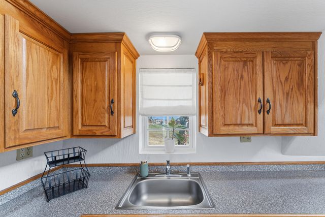 64 Chickasaw Lane, Lampe, MO 65681