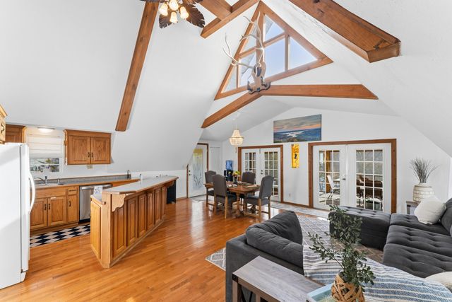 64 Chickasaw Lane, Lampe, MO 65681