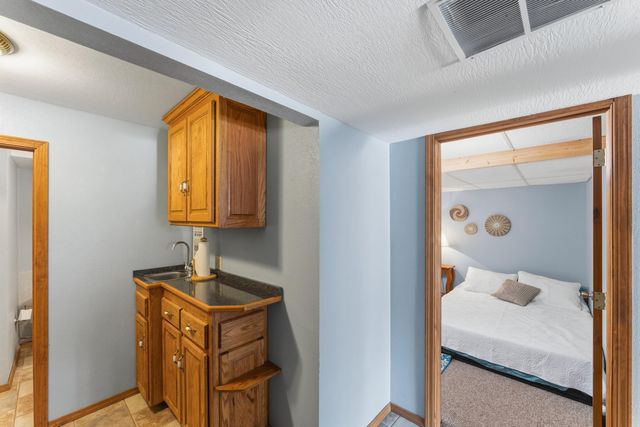 64 Chickasaw Lane, Lampe, MO 65681