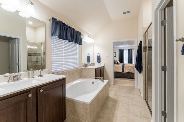 1233 Agape Drive, Haslet, TX 76052