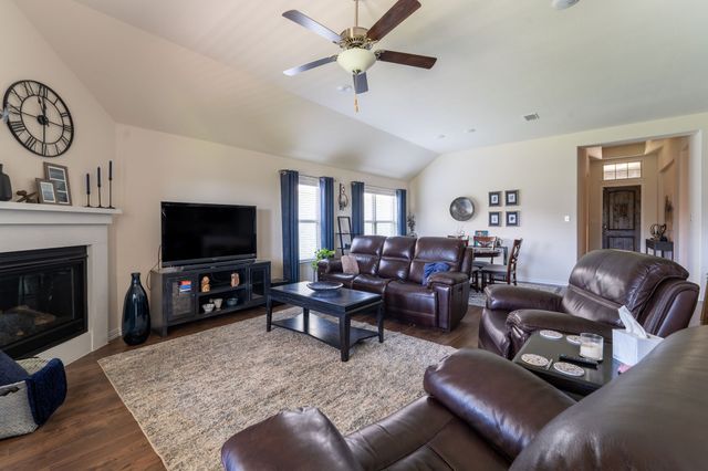 1233 Agape Drive, Haslet, TX 76052
