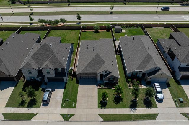 1233 Agape Drive, Haslet, TX 76052