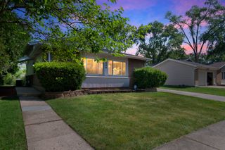 246 Gentry Street, Park Forest, IL 60466