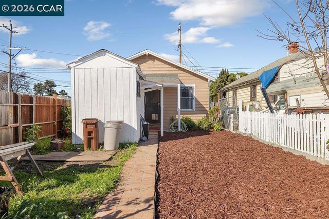 1100 Pennsylvania Ave, Richmond, CA 94801