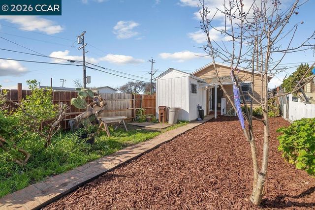 1100 Pennsylvania Ave, Richmond, CA 94801