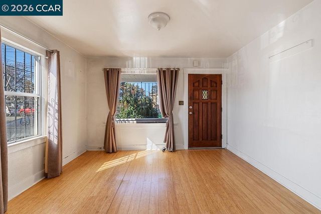 1100 Pennsylvania Ave, Richmond, CA 94801