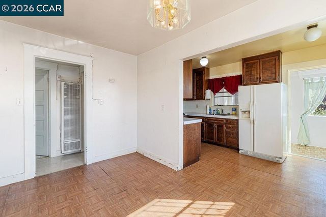 1100 Pennsylvania Ave, Richmond, CA 94801