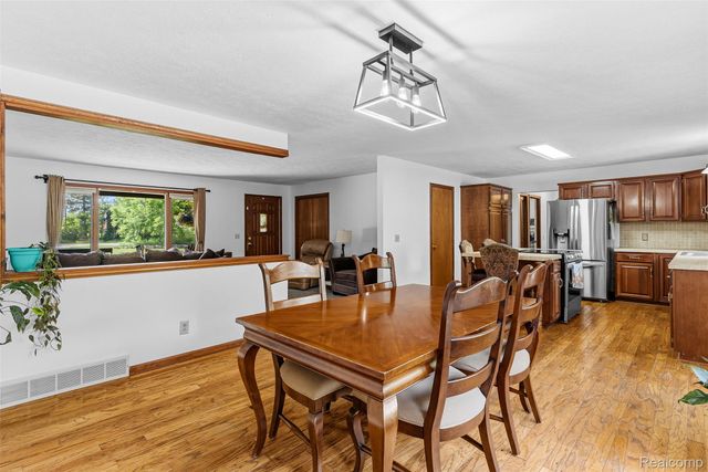 6699 E Lansing Road, Vernon Village, MI 48429