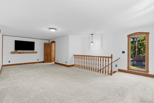 6699 E Lansing Road, Vernon Village, MI 48429