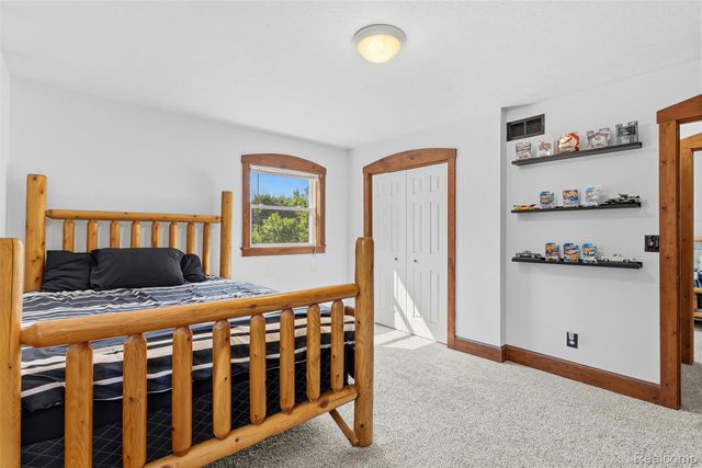 6699 E Lansing Road, Vernon Village, MI 48429