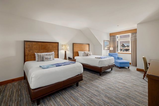 7412 Mountain Rd Unit 407, Stowe, VT 05672