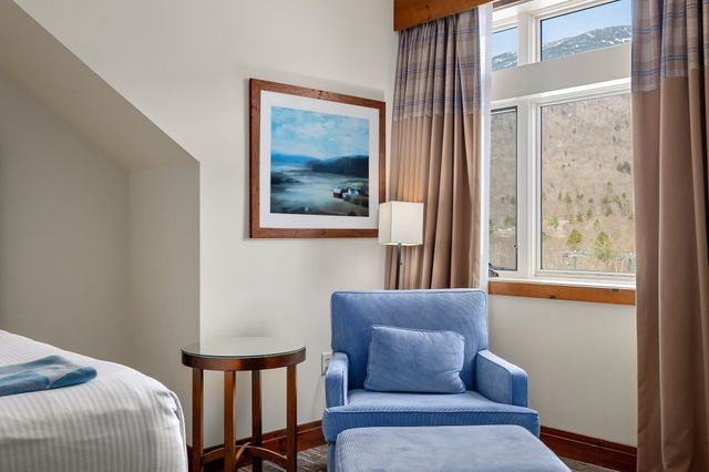 7412 Mountain Rd Unit 407, Stowe, VT 05672