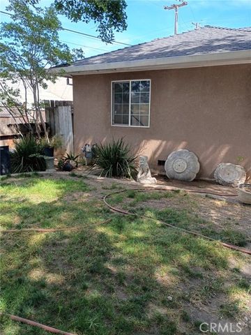 109 Calaveras, Modesto, CA 95354