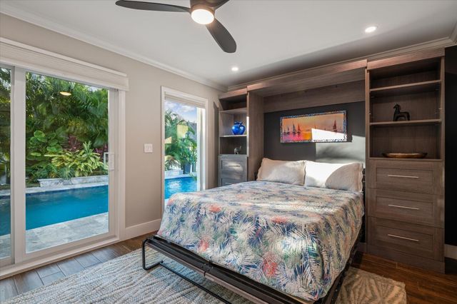 2131 NE 15th Ter, Wilton Manors, FL 33305