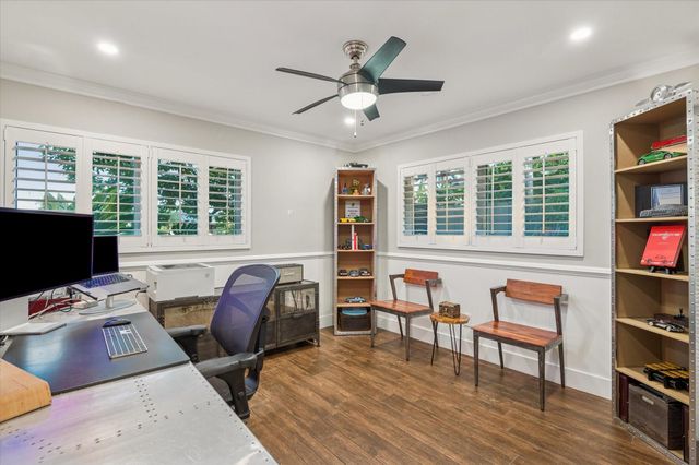 2131 NE 15th Ter, Wilton Manors, FL 33305