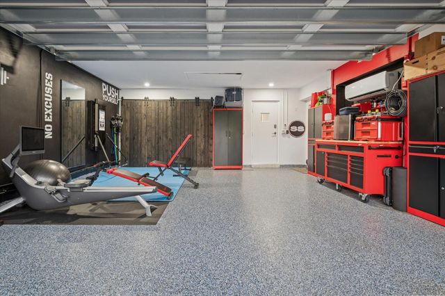 2131 NE 15th Ter, Wilton Manors, FL 33305