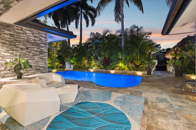 2131 NE 15th Ter, Wilton Manors, FL 33305