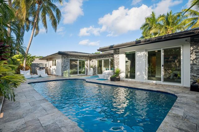 2131 NE 15th Ter, Wilton Manors, FL 33305