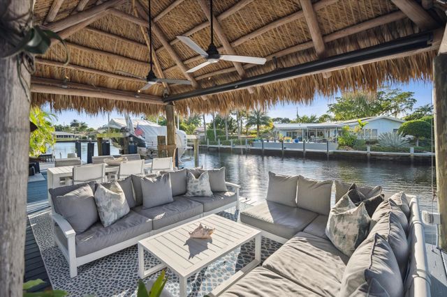 2131 NE 15th Ter, Wilton Manors, FL 33305