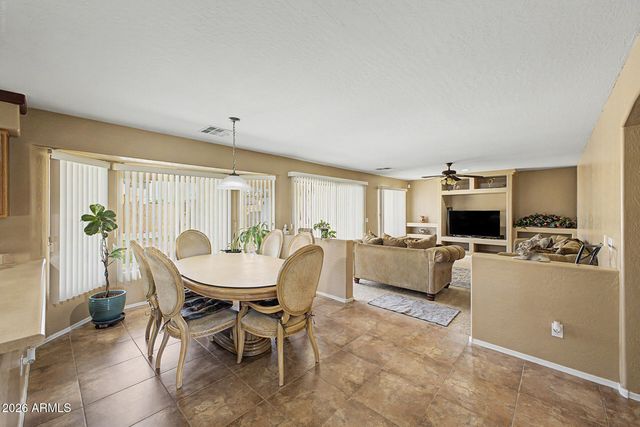 5020 W PEDRO Lane, Laveen, AZ 85339