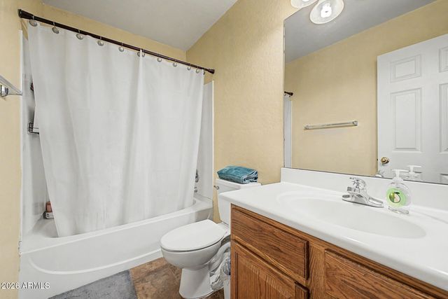 5020 W PEDRO Lane, Laveen, AZ 85339