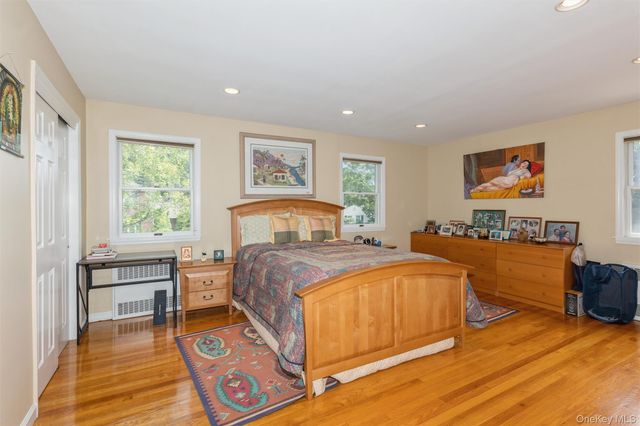 148 Lincoln Street, Garden City, NY 11530