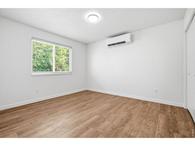 3525 Lakeview Cir, Longmont, CO 80503