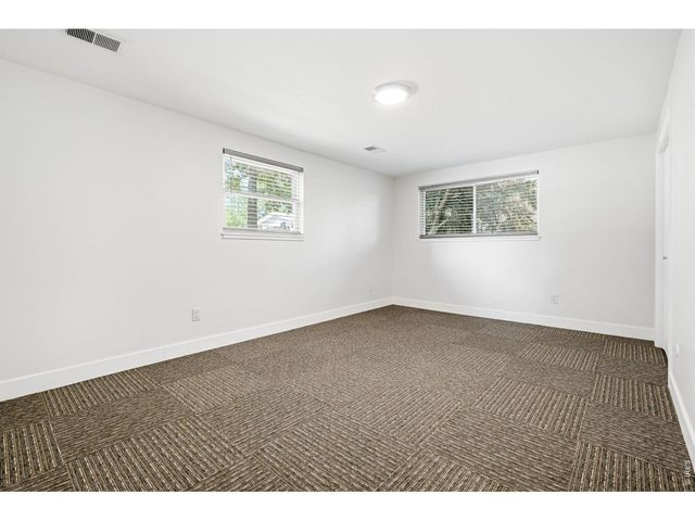 3525 Lakeview Cir, Longmont, CO 80503