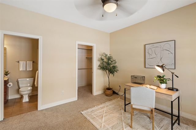 3700 Oakharbor Street, Kalamazoo, MI 49009