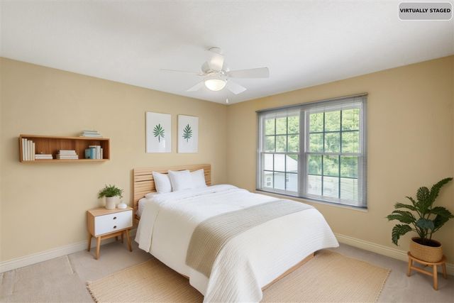 3700 Oakharbor Street, Kalamazoo, MI 49009